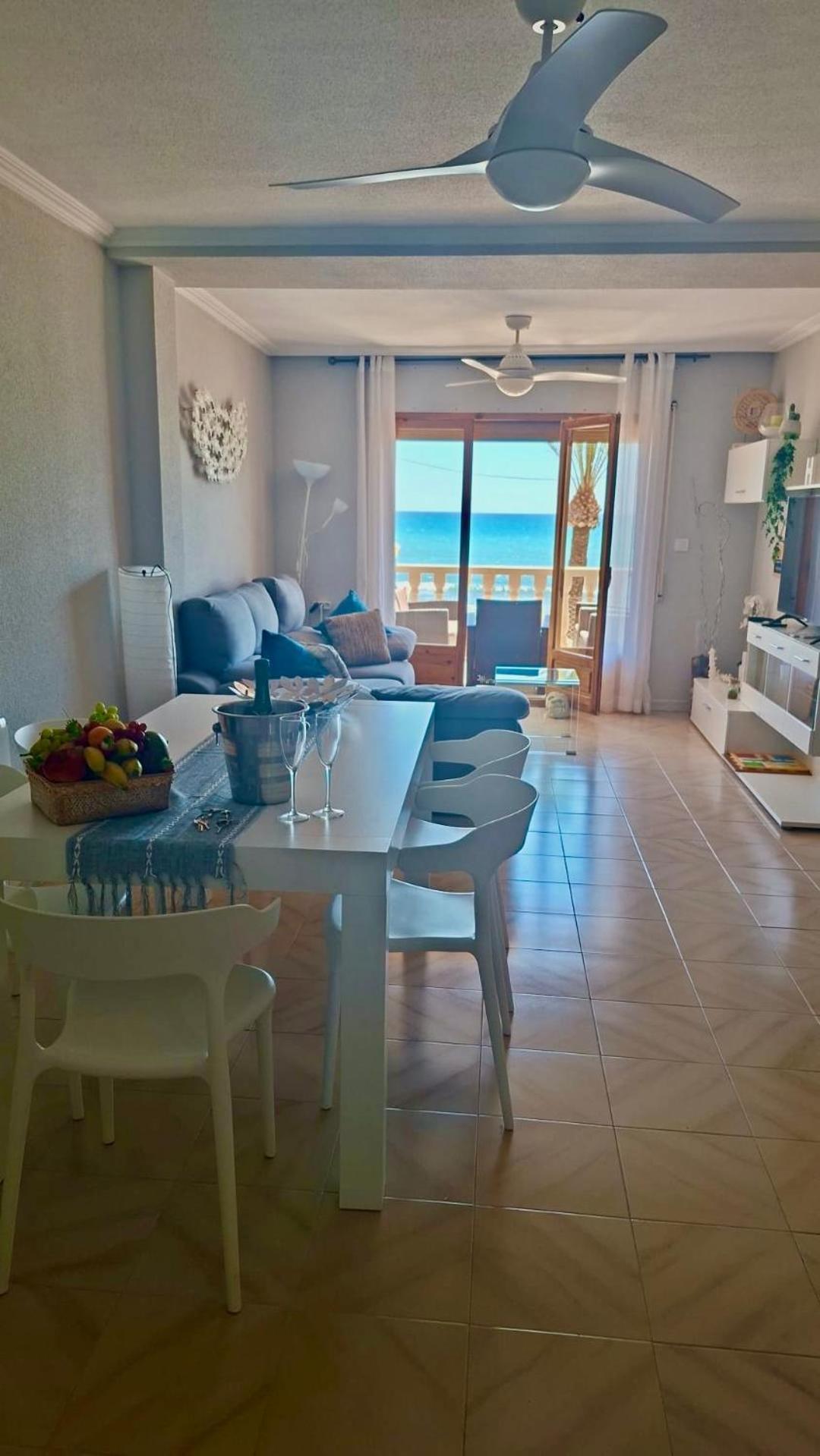 Apartamento Frente Al Mar En Кампелло Экстерьер фото
