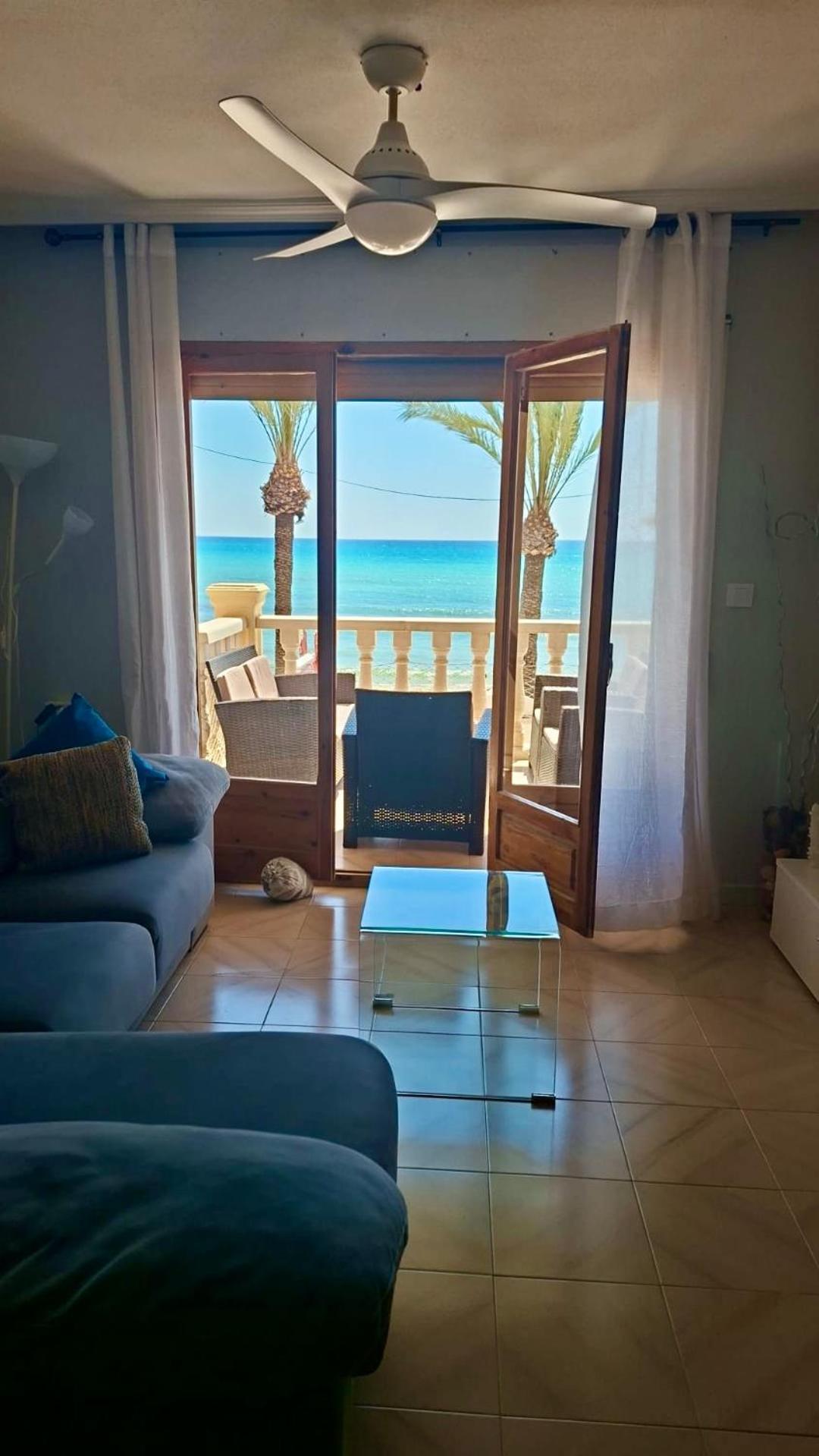 Apartamento Frente Al Mar En Кампелло Экстерьер фото